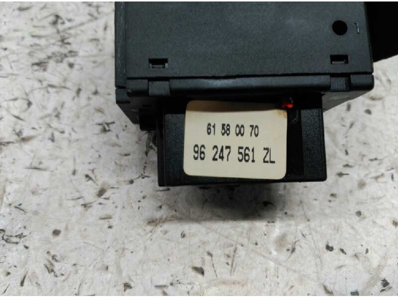 Recambio de mando limpia para citroën xantia berlina 1.9 td sx referencia OEM IAM 96247561ZL  