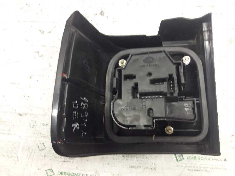 Recambio de piloto trasero derecho para volkswagen passat berlina (312) cl referencia OEM IAM   