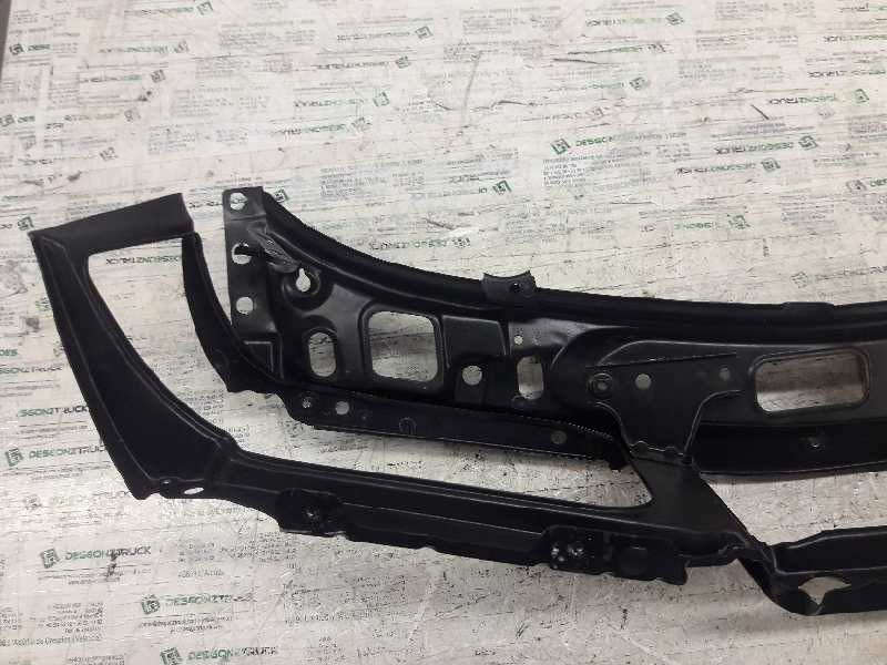 Recambio de travesaño superior para volkswagen passat berlina (312) cl referencia OEM IAM   