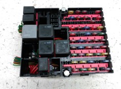 Recambio de caja reles / fusibles para ford fiesta (cbk) ghia referencia OEM IAM 2S6T14401KF 1507422 