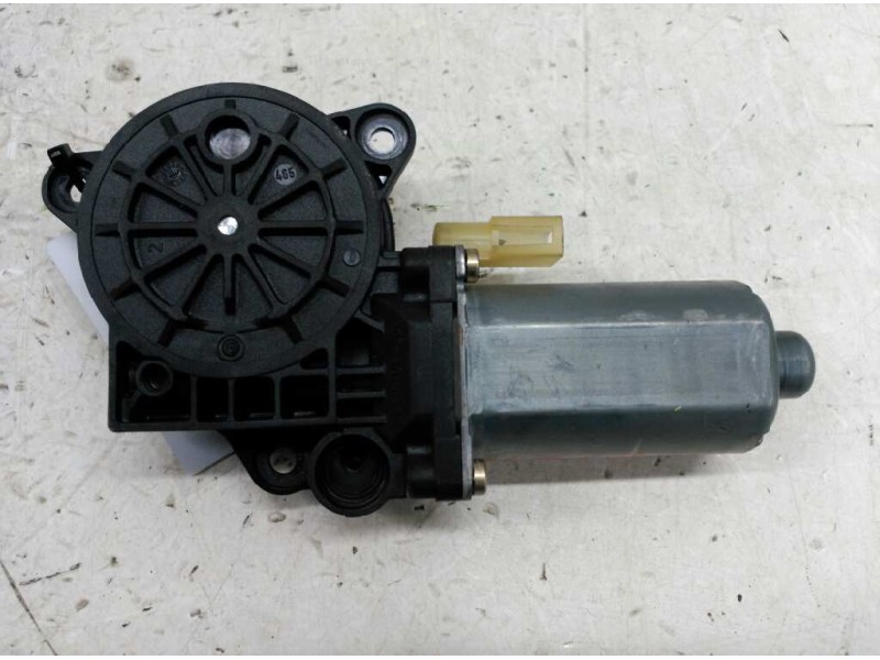 Recambio de motor elevalunas delantero derecho para ford fiesta (cbk) ghia referencia OEM IAM   