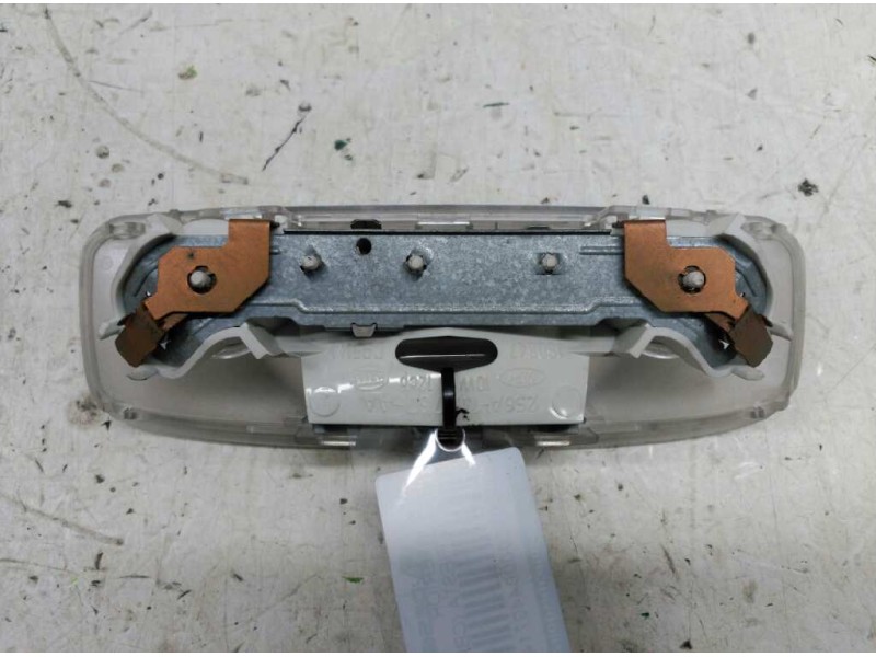 Recambio de luz interior para ford fiesta (cbk) ghia referencia OEM IAM 2S6A13K767AA 2S6A13776AB 