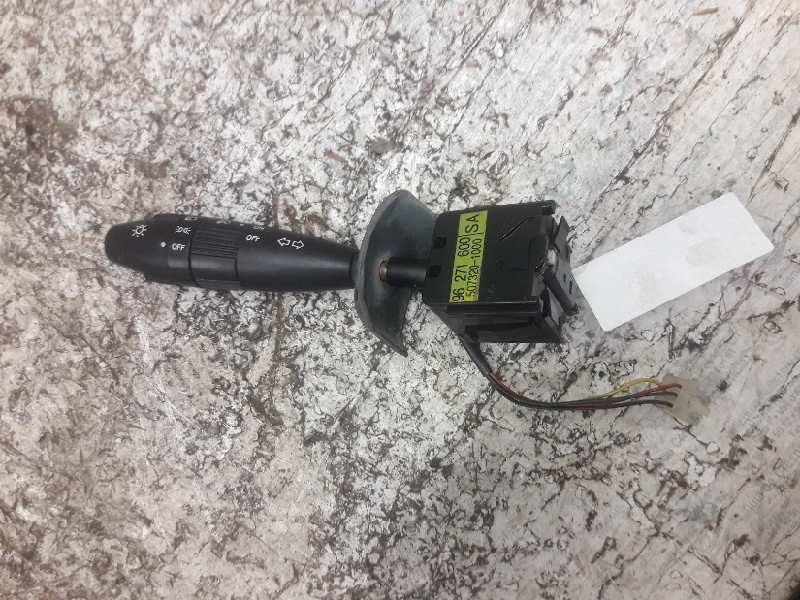 Recambio de mando intermitentes para daewoo nubira berlina se (1999) referencia OEM IAM 96271600 5073201000 7 PINS