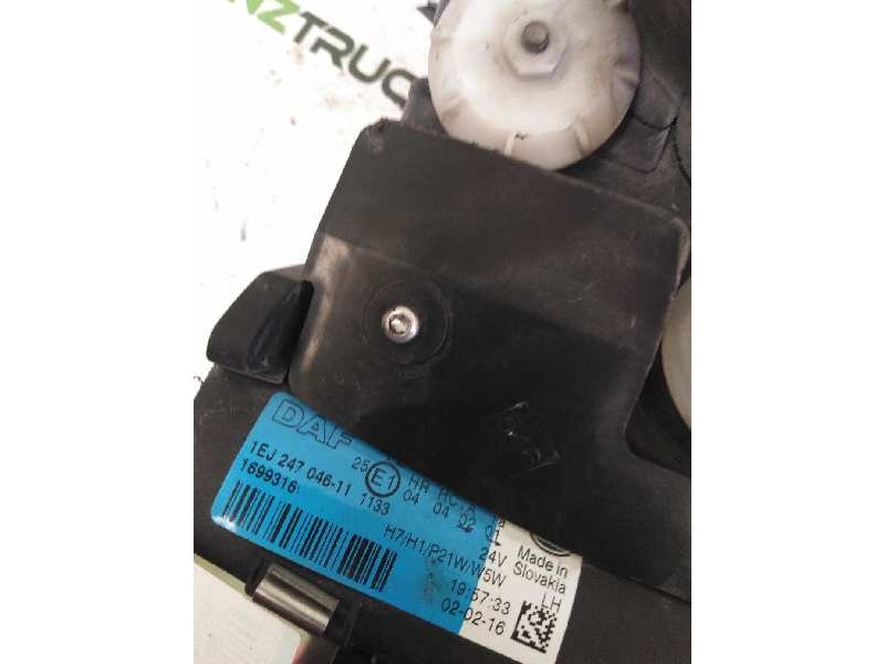 Recambio de faro izquierdo para daf serie lf45.xxx desde 06 6.7 diesel referencia OEM IAM 1699316  
