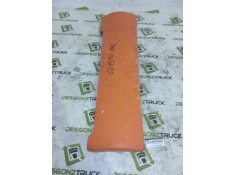 Recambio de deflector izquierdo para iveco eurotech cursor (mh) chasis  (190 e 35) larga distancia referencia OEM IAM 8142409S  