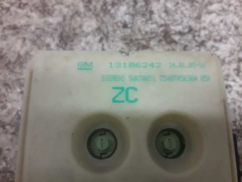 Recambio de pantalla multifuncion para opel zafira a blue line referencia OEM IAM 13106242 5WK70051 7540745630405A