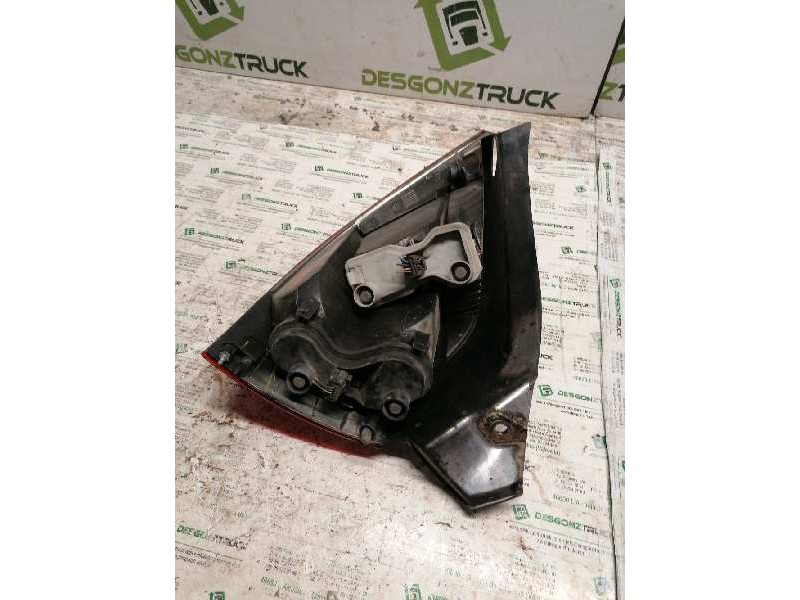 Recambio de piloto trasero izquierdo para renault megane ii berlina 5p referencia OEM IAM   4 CABLES