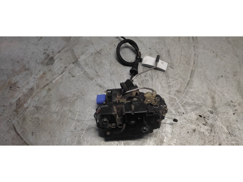 Recambio de cerradura puerta delantera derecha para skoda fabia (6y2/6y3) classic referencia OEM IAM 3B1837016BQ 8 PINS 