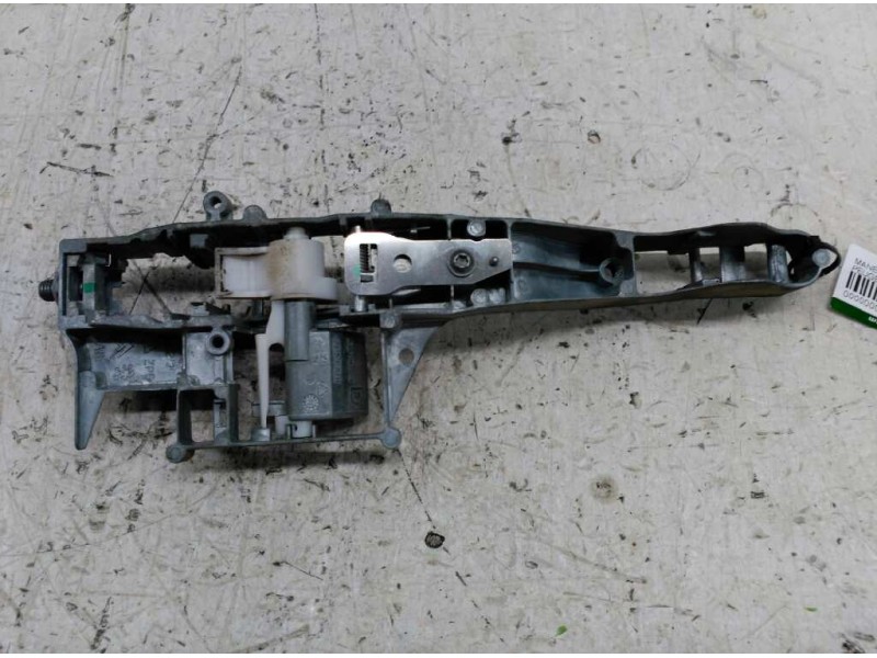 Recambio de maneta exterior delantera derecha para peugeot 207 x-line referencia OEM IAM  PARTE INTERIOR 