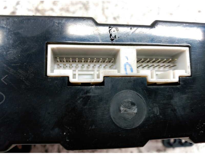 Recambio de mando climatizador para kia carnival ii 2.9 cdri ex referencia OEM IAM 0K53B61190  