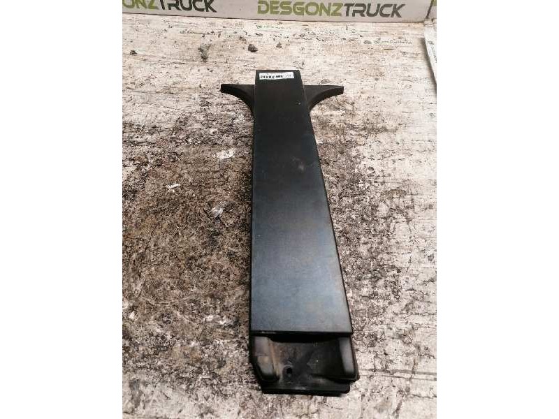 Recambio de moldura para renault espace iv (jk0) grand espace initiale referencia OEM IAM 8200096315  