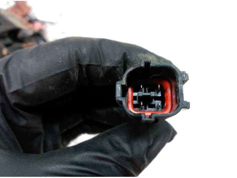 Recambio de cerradura puerta delantera izquierda para kia carnival ii 2.9 cdri ex referencia OEM IAM   