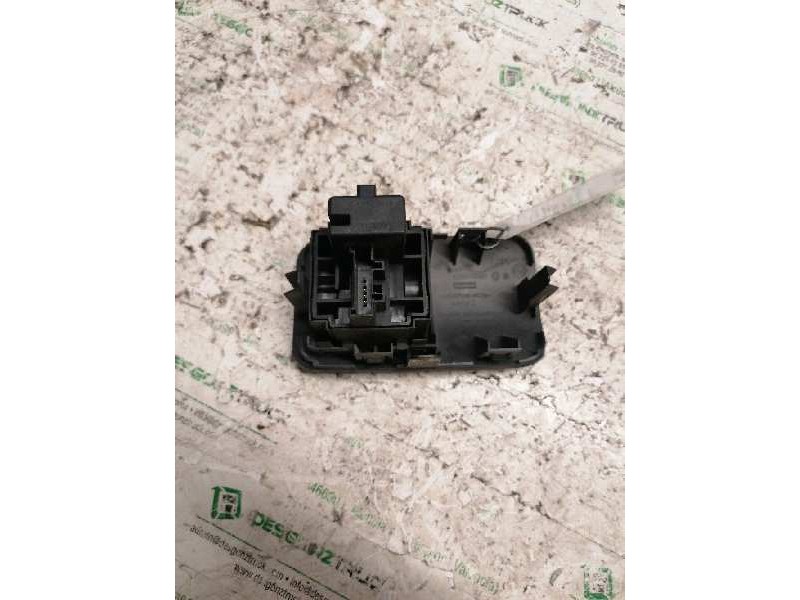 Recambio de boton regulacion de faros para renault megane ii berlina 5p referencia OEM IAM 8200095495B 5 PINS 