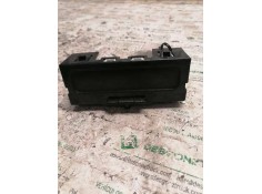 Recambio de pantalla multifuncion para renault megane ii berlina 5p referencia OEM IAM 8200107839 216764970 