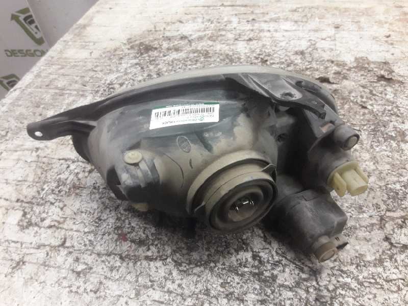 Recambio de faro derecho para opel corsa b edition 2000 referencia OEM IAM   