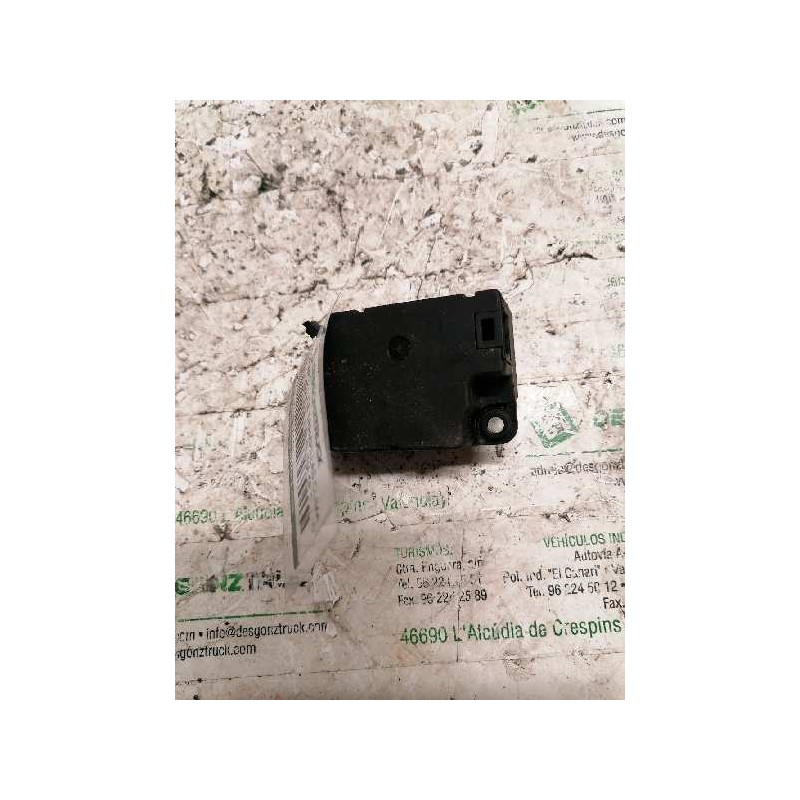 Recambio de motor apertura trampillas climatizador para renault megane ii berlina 5p referencia OEM IAM   6 PINS