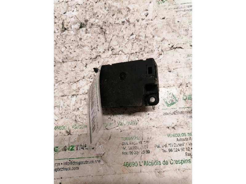 Recambio de motor apertura trampillas climatizador para renault megane ii berlina 5p referencia OEM IAM   6 PINS