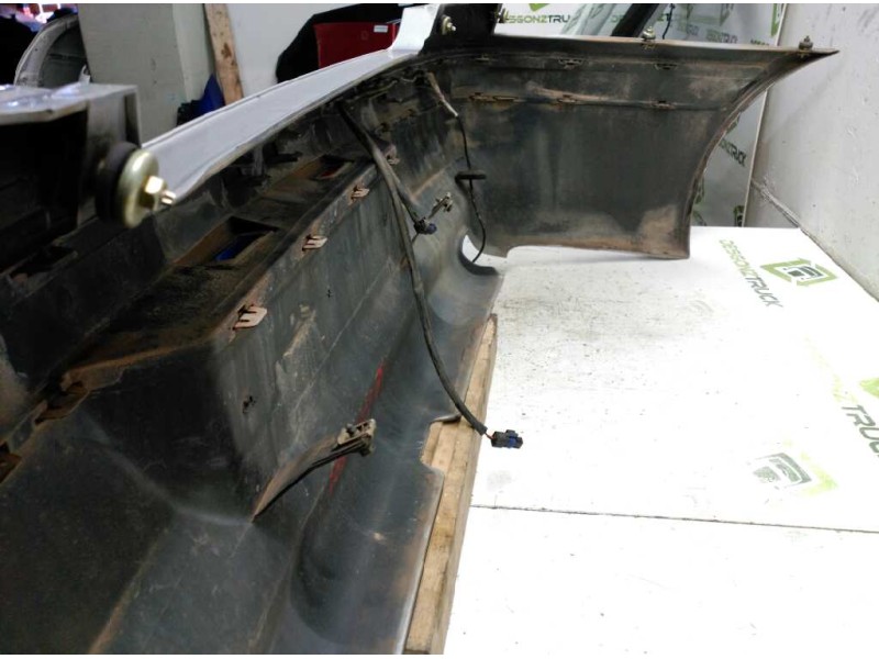 Recambio de paragolpes trasero para peugeot 406 berlina (s1/s2) sr referencia OEM IAM   