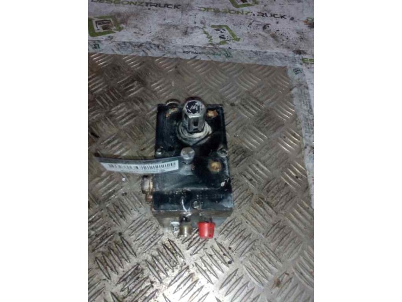 Recambio de bomba elevacion cabina para renault trucks premium distribution 300.16d (298cv) referencia OEM IAM 5010132375  