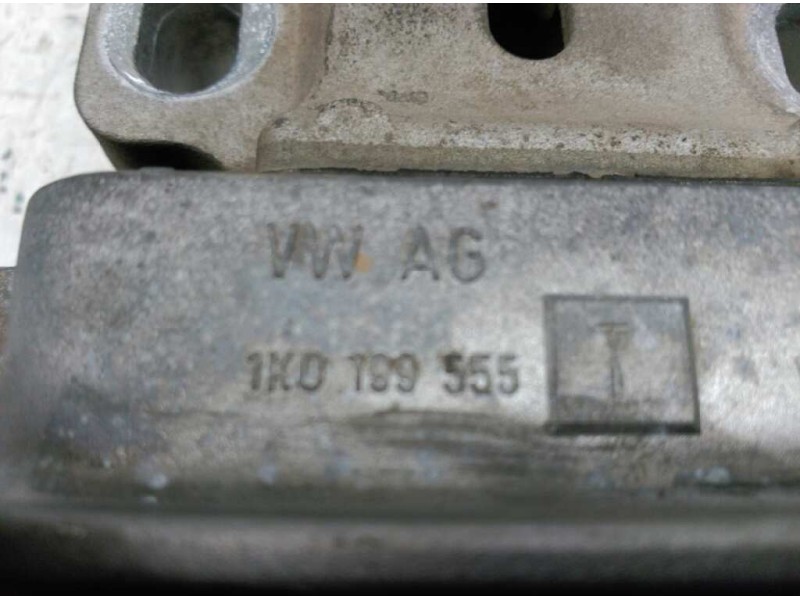 Recambio de soporte cambio para volkswagen golf v berlina (1k1) sportline referencia OEM IAM 1K0199555M  