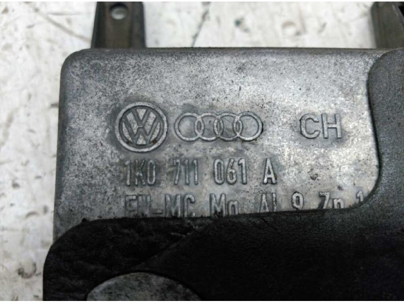 Recambio de palanca cambio para volkswagen golf v berlina (1k1) sportline referencia OEM IAM 1K0711112  UUUUUUUUUUU