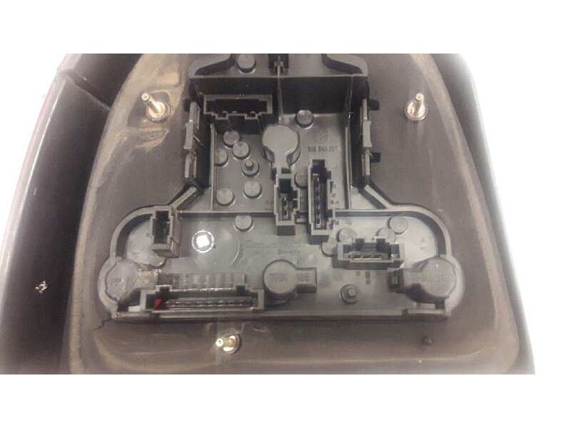 Recambio de piloto trasero derecho para volkswagen golf iii berlina (1h1) cl referencia OEM IAM 1H6945112  