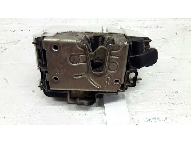 Recambio de cerradura puerta delantera derecha para volkswagen golf iii berlina (1h1) cl referencia OEM IAM 1H1837016A  