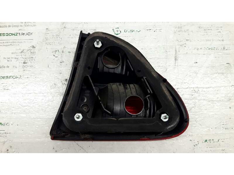 Recambio de piloto trasero izquierdo para seat leon (1m1) 1.9 tdi referencia OEM IAM 1M6945095A  