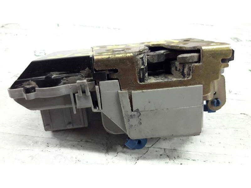 Recambio de cerradura puerta delantera derecha para citroën berlingo 1.9 600 d furg. referencia OEM IAM   