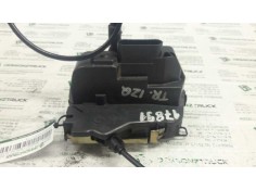 Recambio de cerradura puerta trasera izquierda para renault megane ii berlina 5p confort expression referencia OEM IAM    2