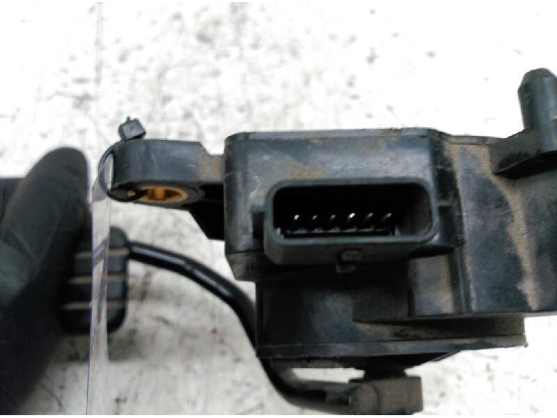 Recambio de potenciometro pedal para renault megane ii berlina 5p dynamique referencia OEM IAM 8200153268  