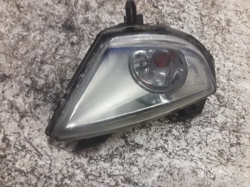 Recambio de faro antiniebla derecho para ford fiesta (cbk) ambiente referencia OEM IAM   