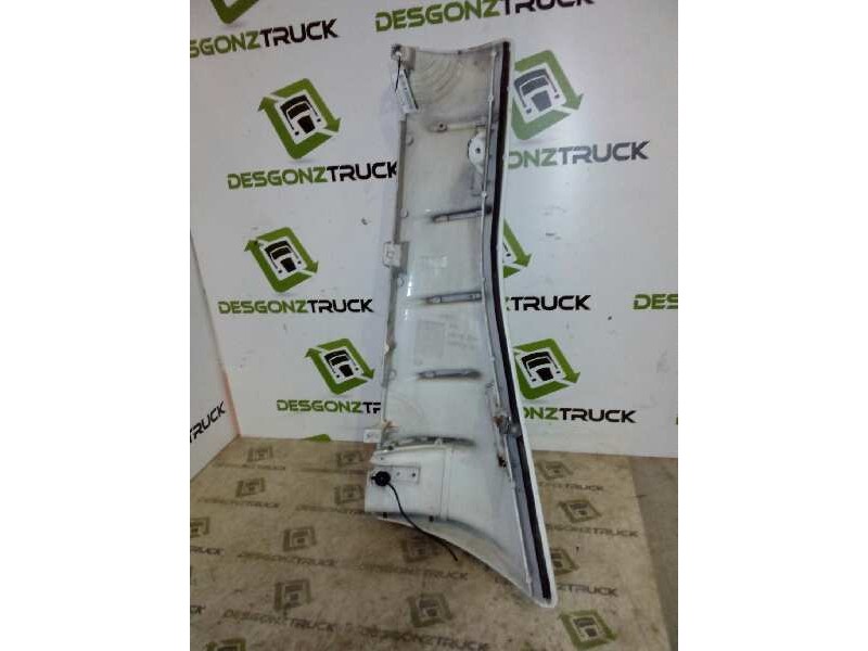 Recambio de deflector izquierdo para iveco trucks stralis ad 190s43 referencia OEM IAM   