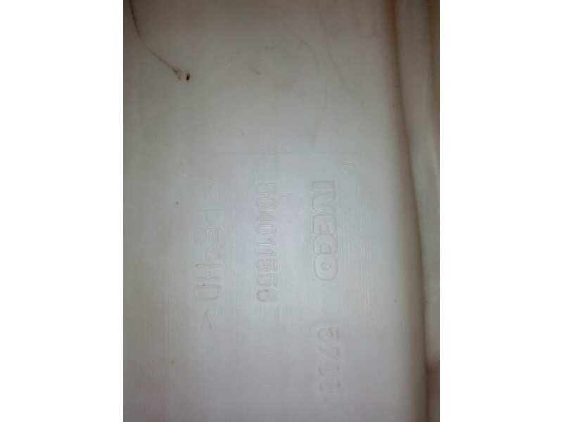 Recambio de deposito limpia para iveco trucks stralis as 190s48 referencia OEM IAM 504011556  