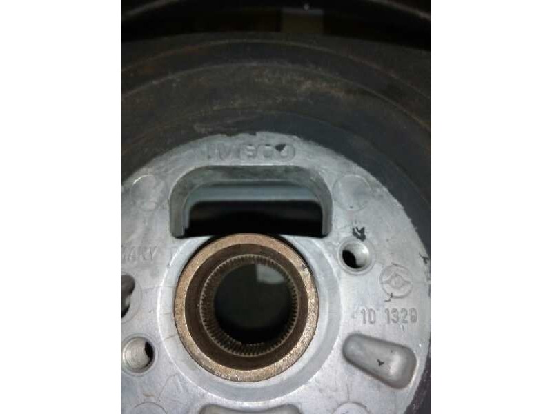Recambio de volante para iveco trucks stralis es 440s48 referencia OEM IAM   