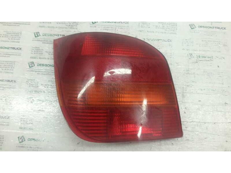 Recambio de piloto trasero izquierdo para ford fiesta berl./courier surf referencia OEM IAM 89FG13N004BA  