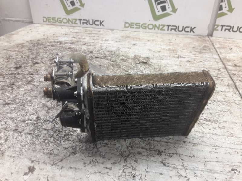 Recambio de radiador calefaccion / aire acondicionado para nissan terrano/terrano.ii (r20) referencia OEM IAM   