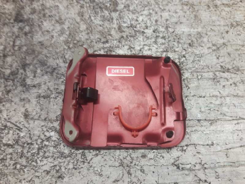 Recambio de tapa exterior combustible para nissan terrano/terrano.ii (r20) referencia OEM IAM   