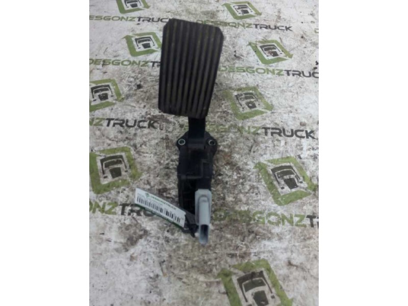 Recambio de pedal acelerador para man tgx 18.xxx fg / 4x2 bl xl referencia OEM IAM 81259706103  
