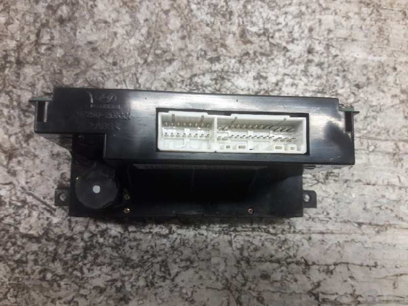 Recambio de mando climatizador para hyundai elantra referencia OEM IAM 972502DXXX 16/26 PINS 