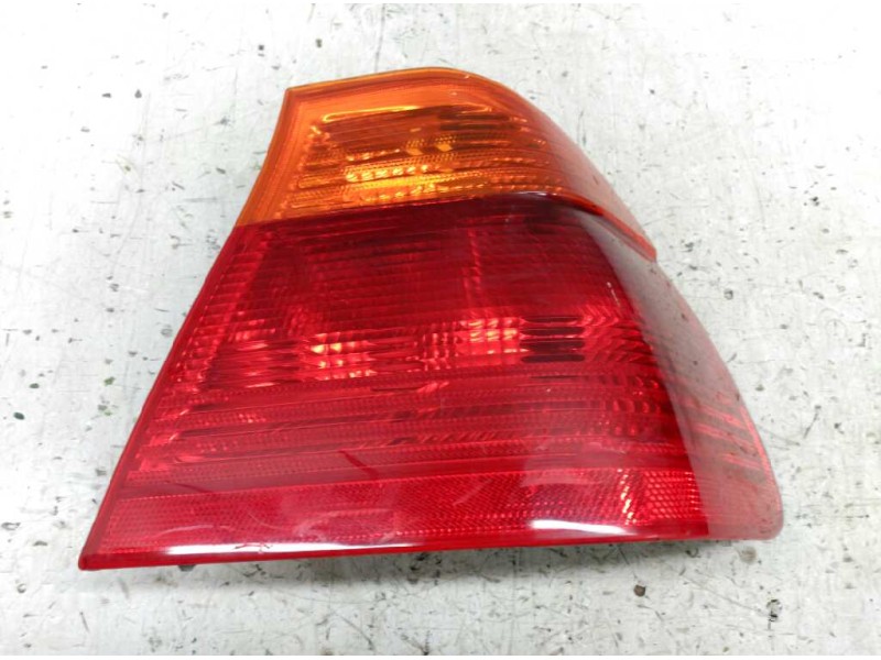 Recambio de piloto trasero derecho para bmw serie 3 berlina (e46) 316i referencia OEM IAM 8364922  