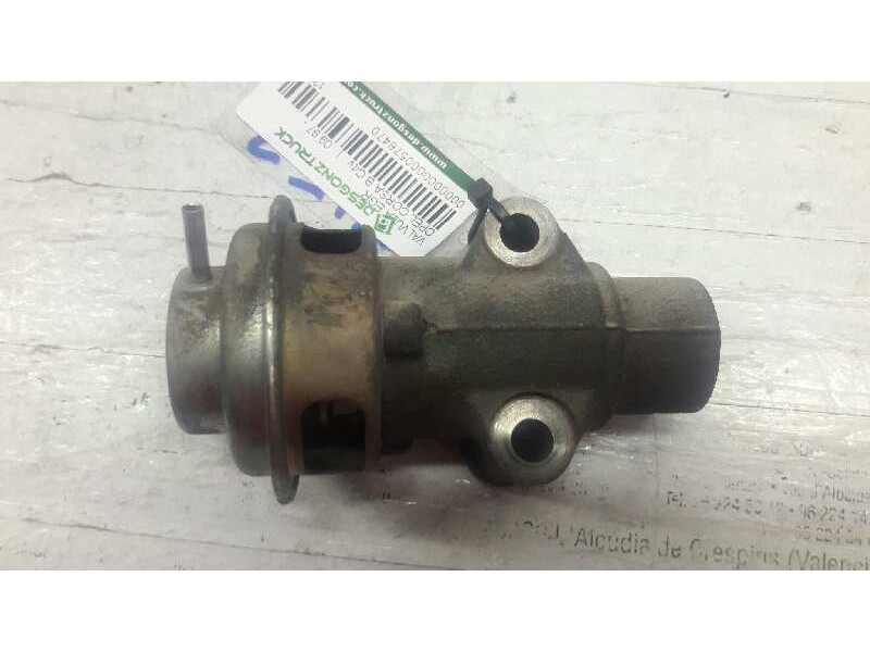 Recambio de valvula egr para opel corsa b city referencia OEM IAM 1350003960  