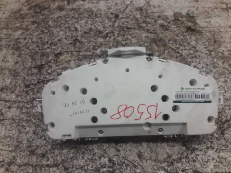 Recambio de cuadro instrumentos para volvo c30 d5 r-design referencia OEM IAM 30710071 30786344 8602879