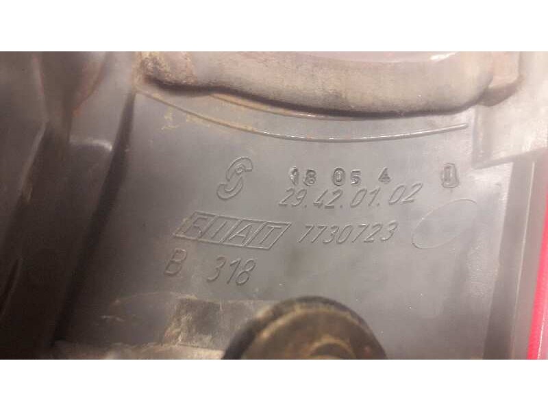 Recambio de piloto trasero izquierdo para fiat punto berl. (176) 55 s referencia OEM IAM 7730723  