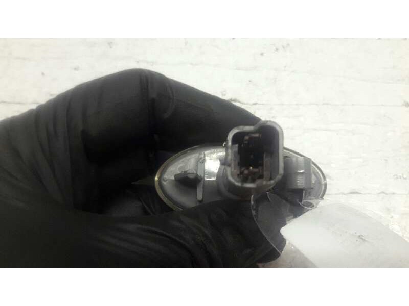 Recambio de piloto lateral derecho para peugeot partner (s2) totem referencia OEM IAM   