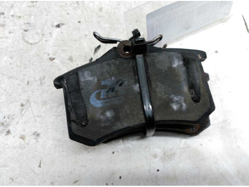 Recambio de pastillas de freno traseras para volkswagen golf ii (191/193) tour referencia OEM IAM   