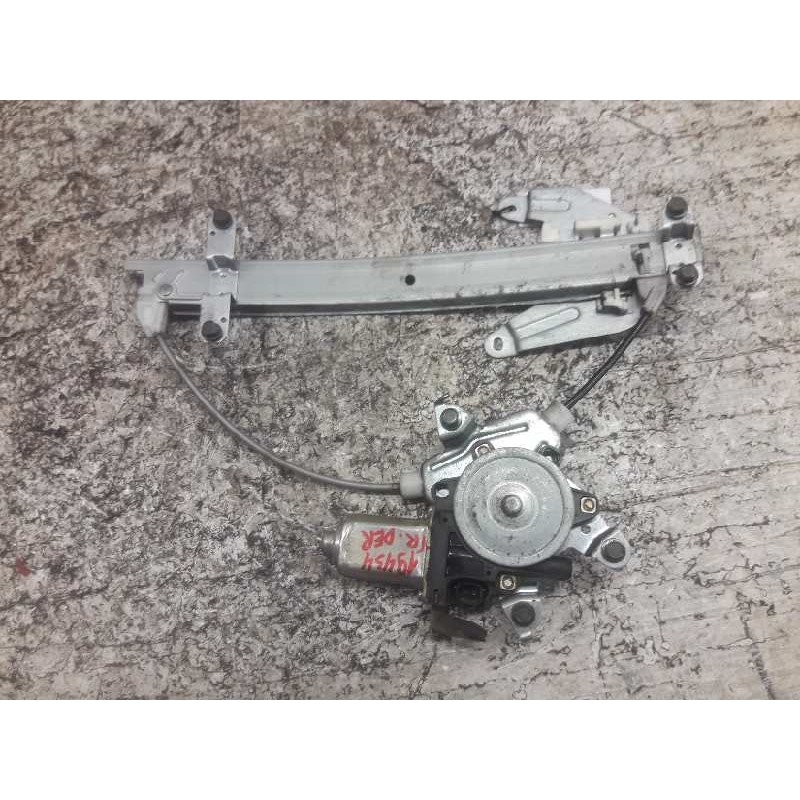 Recambio de elevalunas trasero derecho para nissan maxima qx (ca33) 3.0 elegance referencia OEM IAM 8073089906 2 PINS 