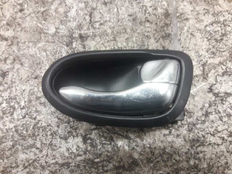 Recambio de maneta interior delantera derecha para nissan maxima qx (ca33) 3.0 elegance referencia OEM IAM   