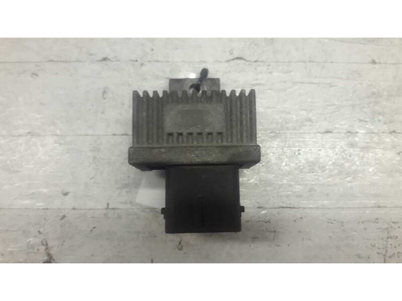 Recambio de caja precalentamiento para peugeot partner (s2) totem referencia OEM IAM   