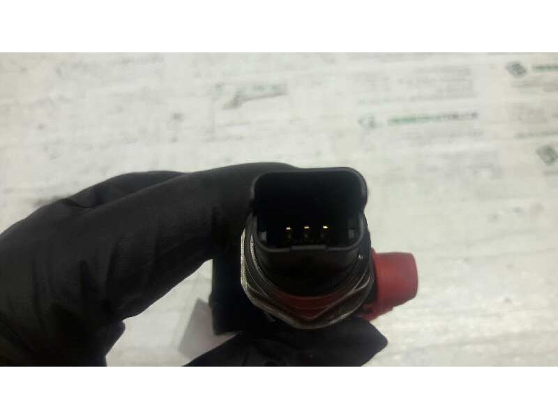 Recambio de rampa inyectora para peugeot partner (s2) totem referencia OEM IAM 9654592680  